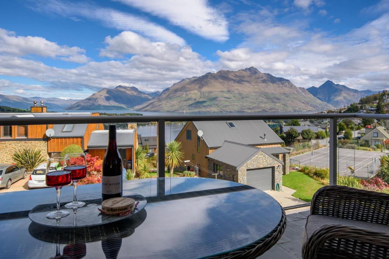 Skye Horizons Villa ควีนส์ทาวน์ ภายนอก รูปภาพ